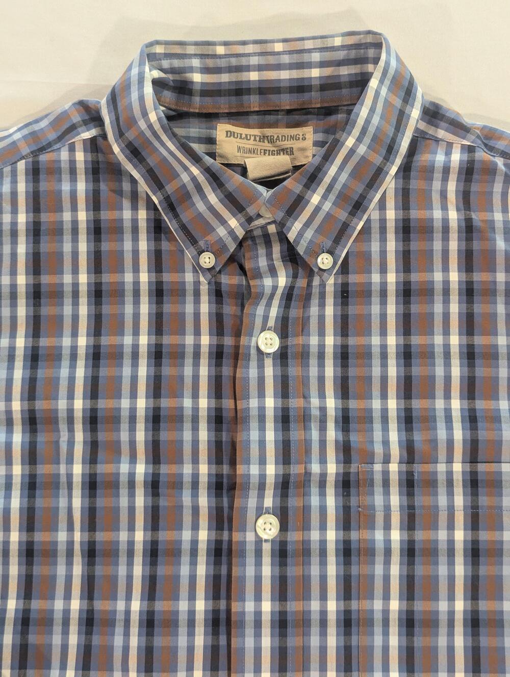 Duluth Trading Co Shirt Mens M Blue Plaid Long Sleeve Button Up Wrinklefighter